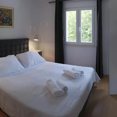 Apartment Keka *